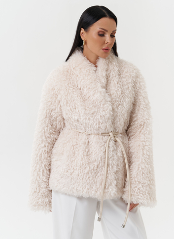 Шуба из эко меха под овчину