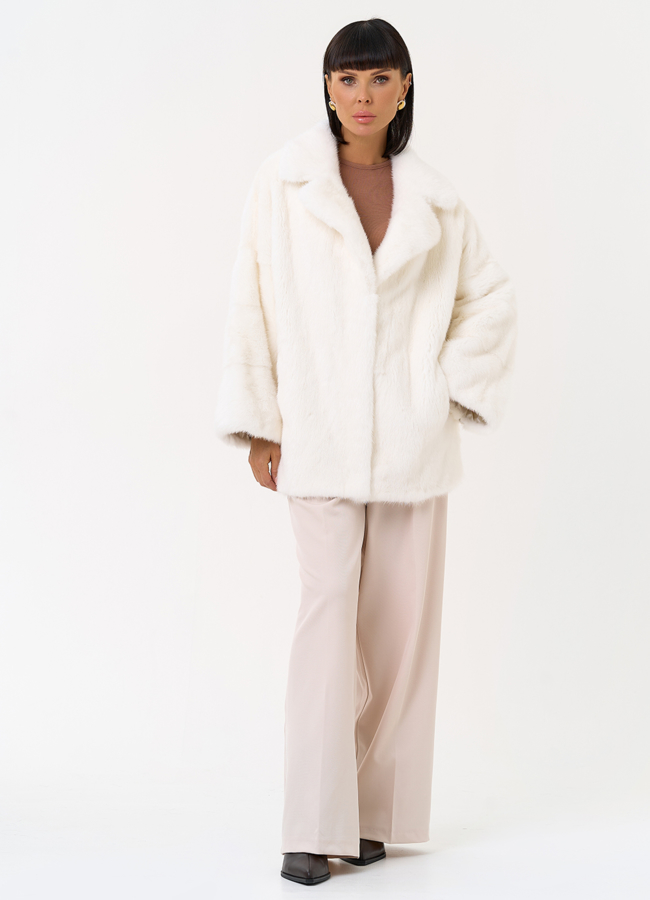 Шуба из меха норки белого цвета модель № 31378 универмаг малина