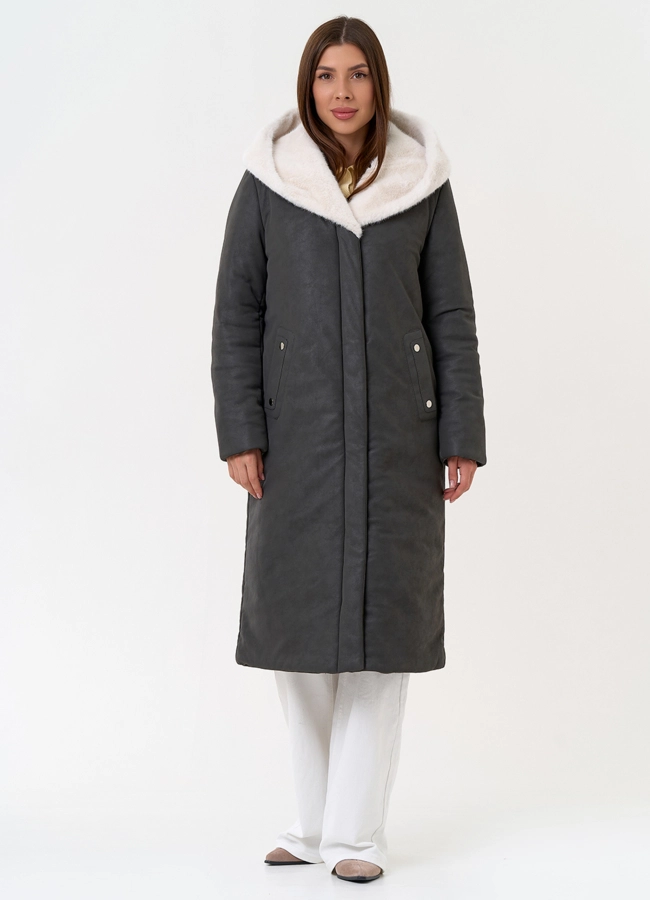 Пуховик из эко кожи с капюшоном из эко меха модель № 27733 в рассрочку