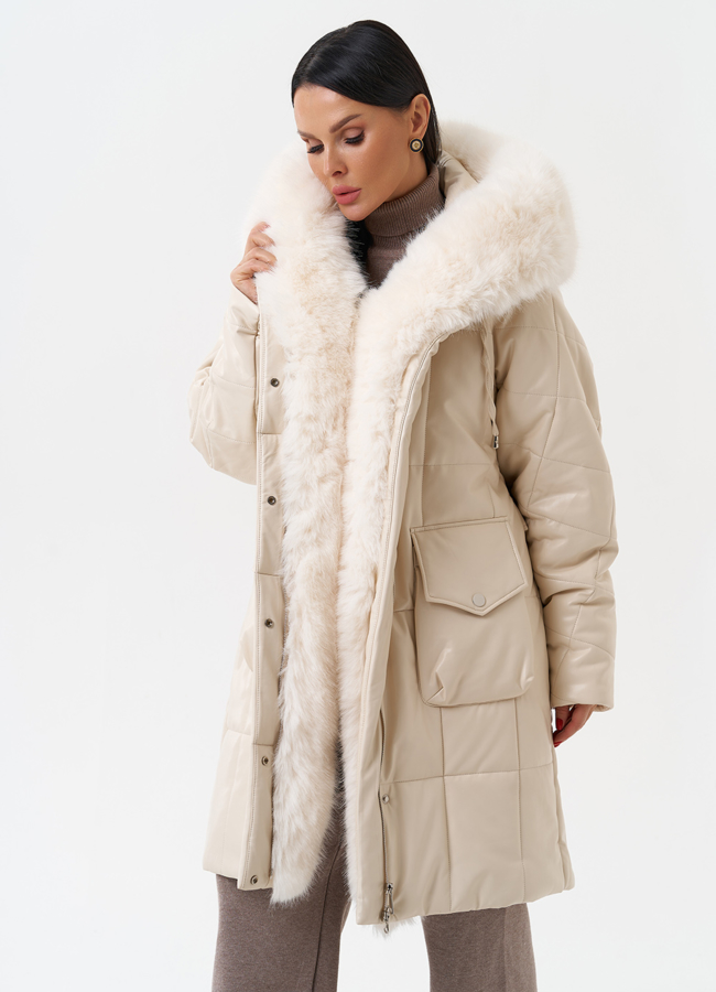 Пуховик из эко кожи с капюшоном из эко меха  модель № 27711 меха малина