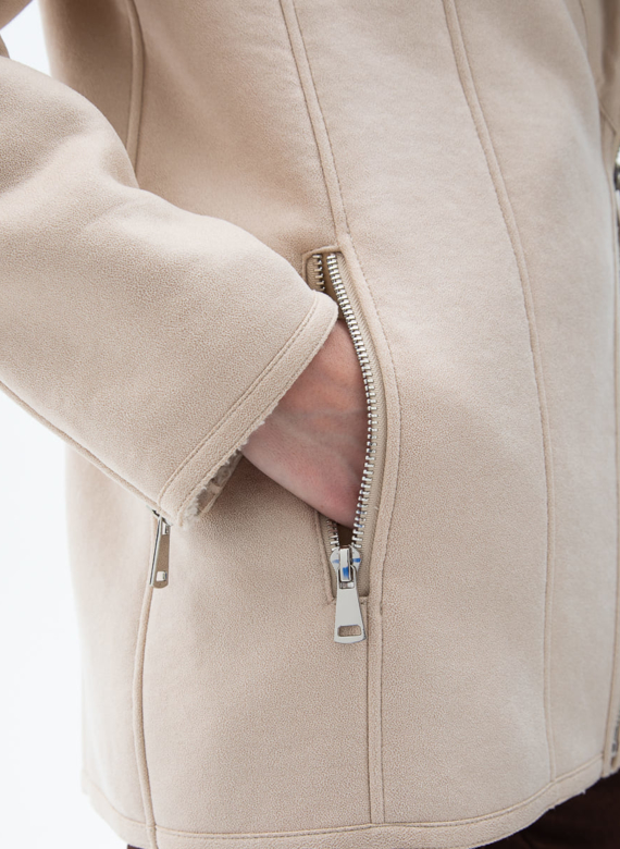 Женская дубленка из эко кожи с отделкой из эко меха